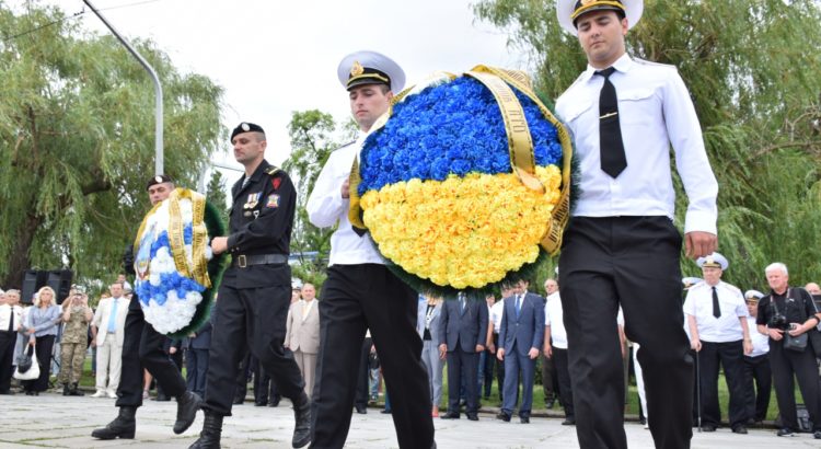 помощь морякам